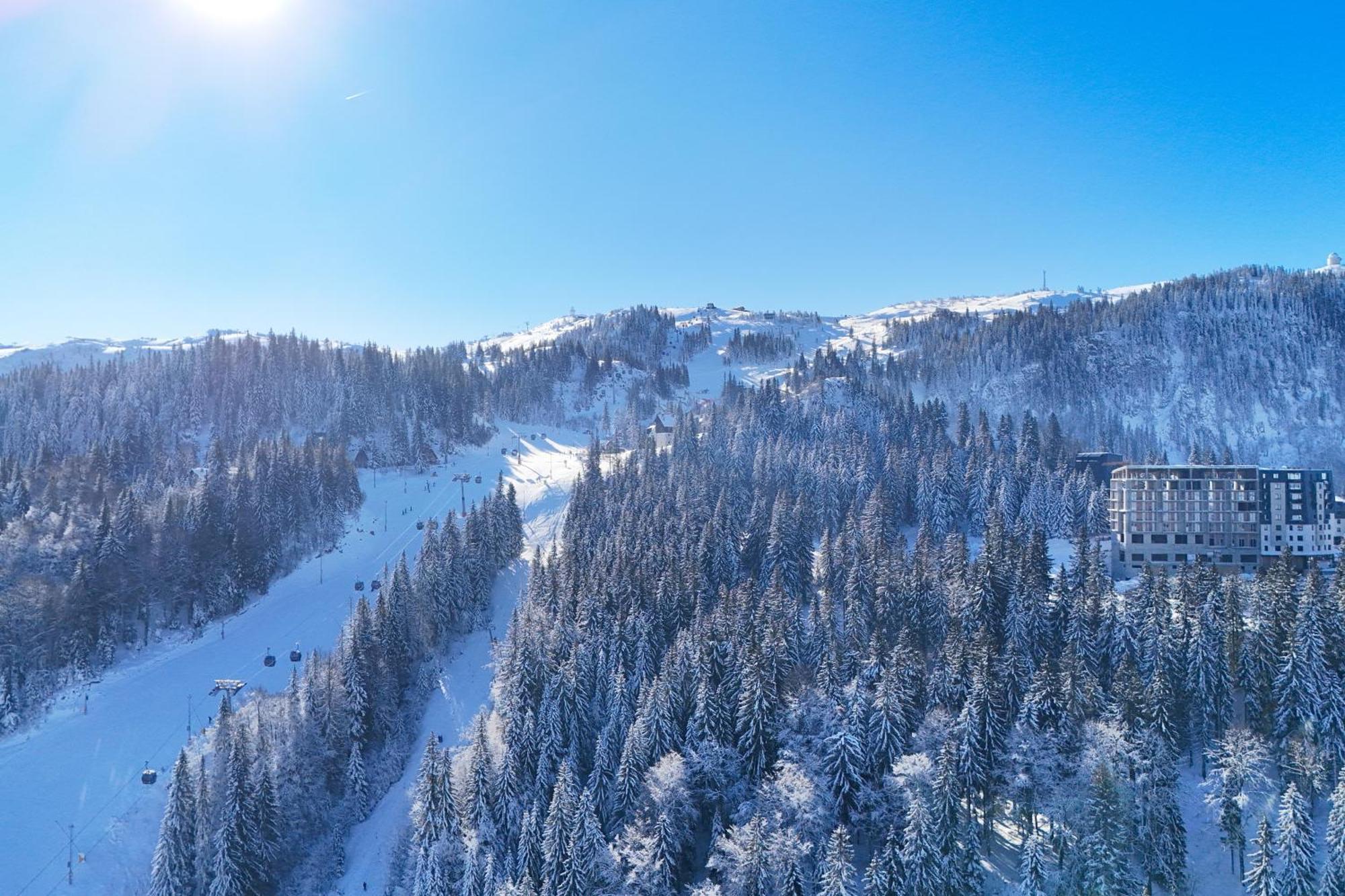 Hotel Rajska Dolina Jahorina Eksteriør billede